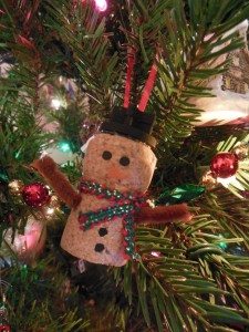 Champagne cork snowman